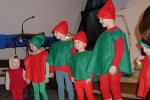 Weihnachtsfeier mit Senioren und Kindern